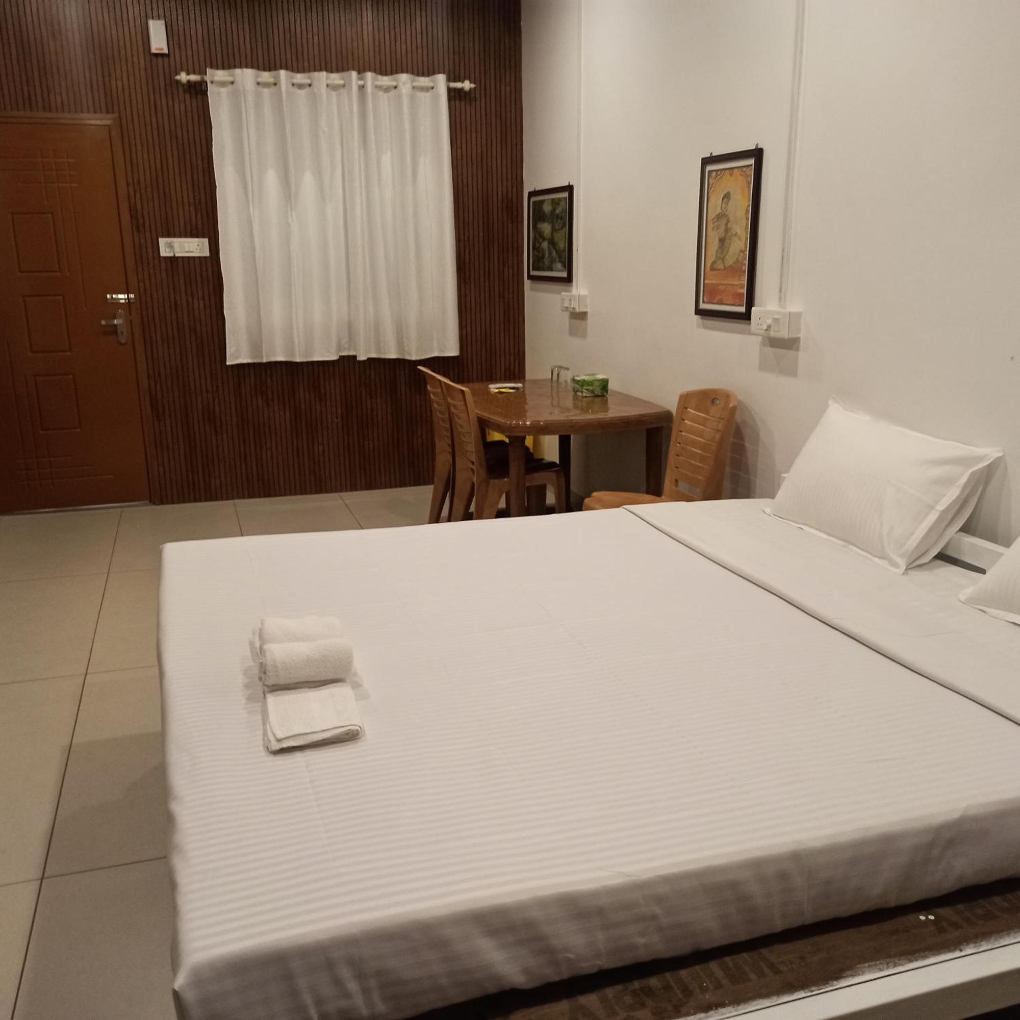 Bethesda Inn Kochi Εξωτερικό φωτογραφία